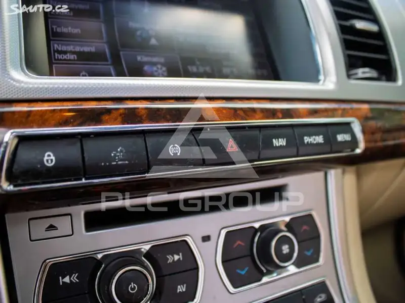 2012 Jaguar XF