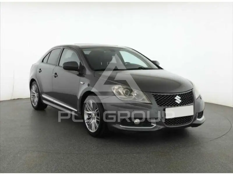 2012 Suzuki KIZASHI