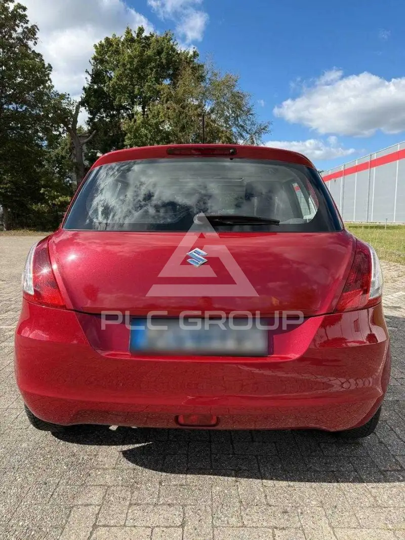 2012 Suzuki SWIFT
