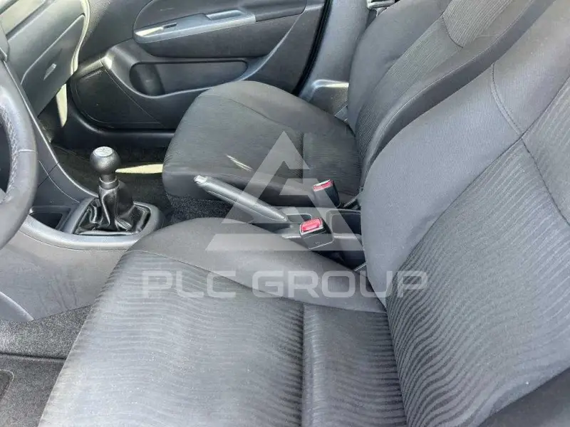 2012 Suzuki SWIFT