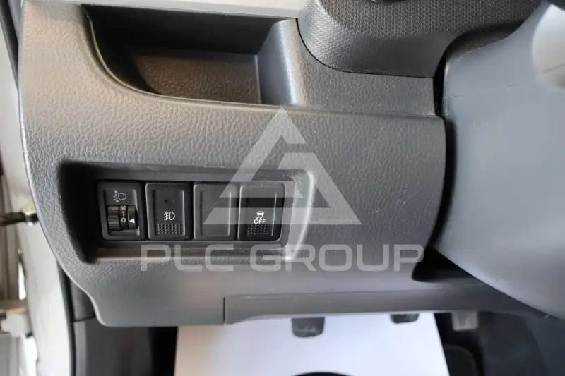 2012 Suzuki SWIFT