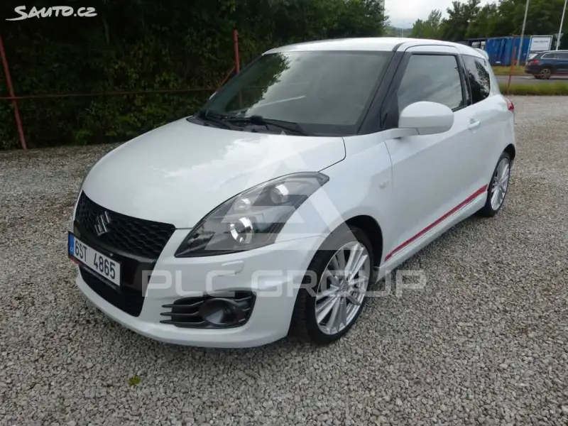 2012 Suzuki SWIFT