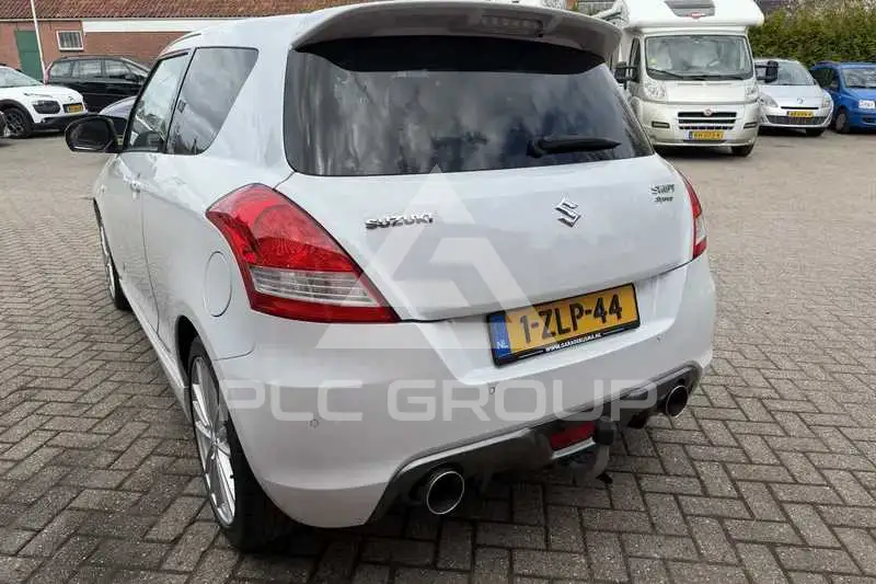 2012 Suzuki SWIFT