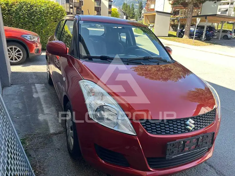 2012 Suzuki SWIFT