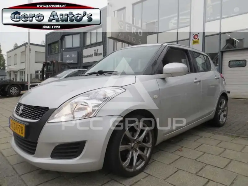 2012 Suzuki SWIFT