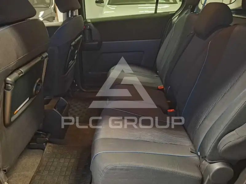 2012 Mazda 5