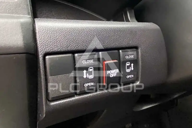 2012 Mazda 5