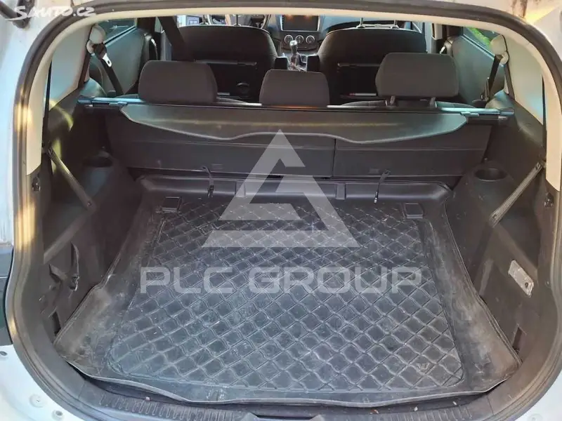 2012 Mazda 5