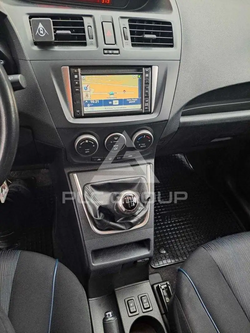 2012 Mazda 5