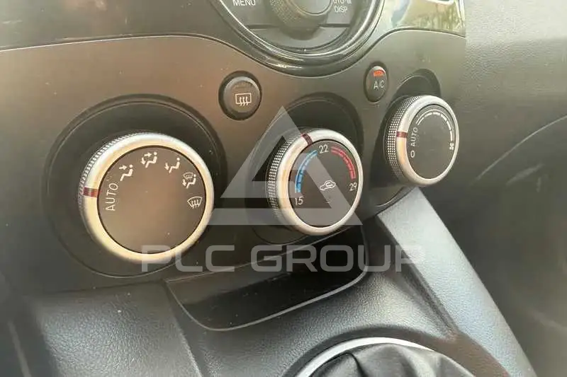 2012 Mazda 2 (Demio)