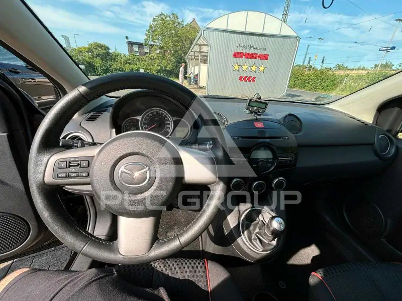 2012 Mazda 2