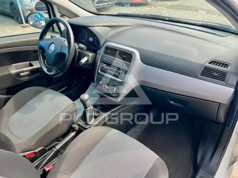 2012 Fiat Punto