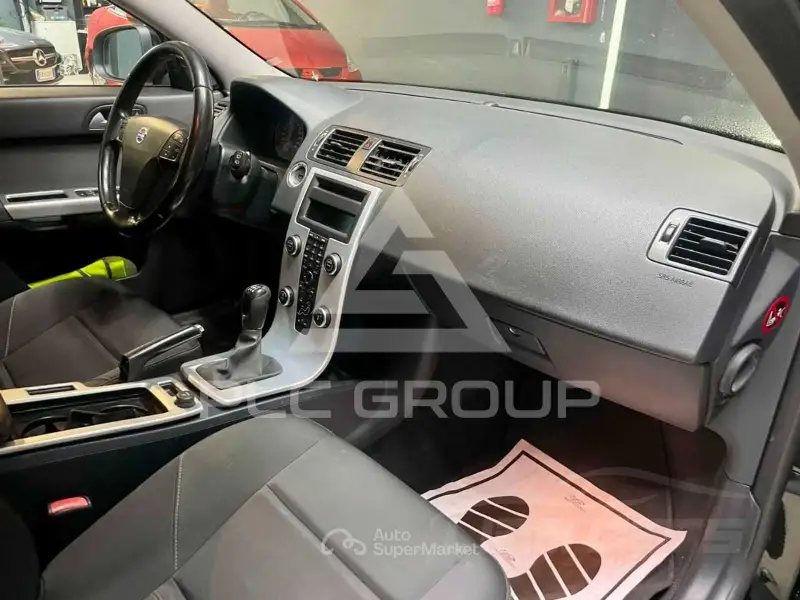 2012 Volvo V50