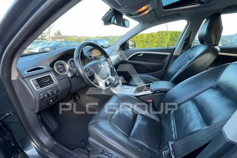 2012 Volvo V70