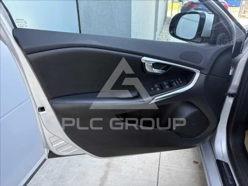 2012 Volvo V40