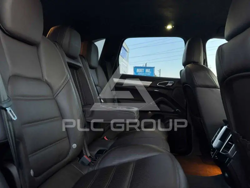 2012 Porsche Cayenne