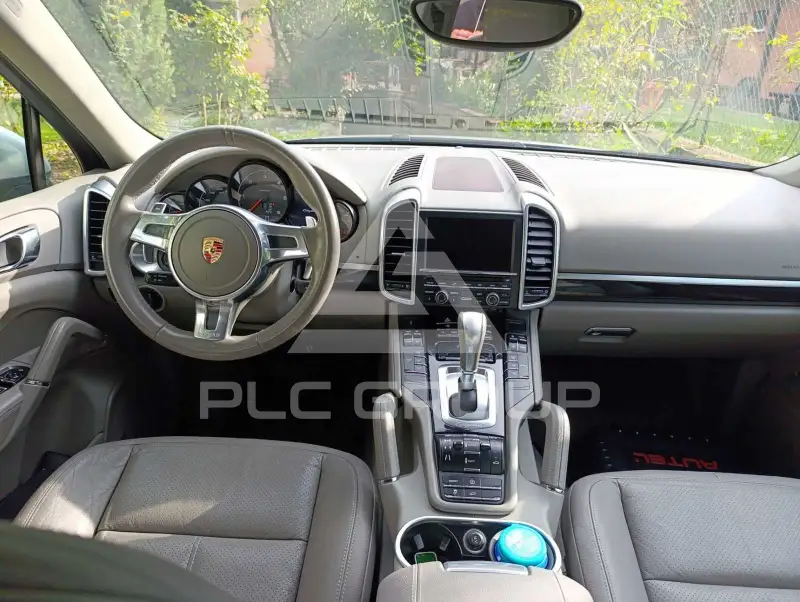 2012 Porsche Cayenne