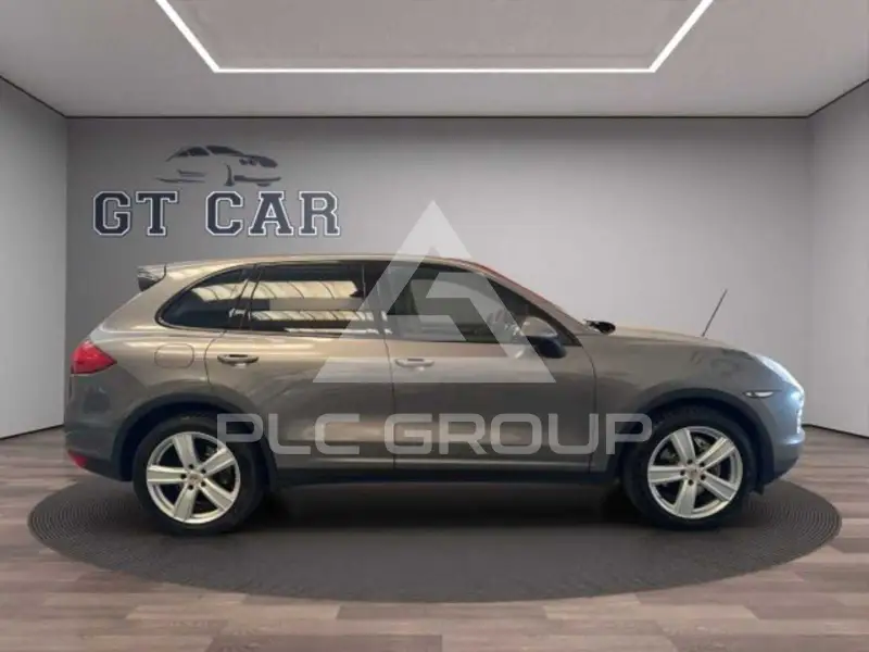 2012 Porsche Cayenne