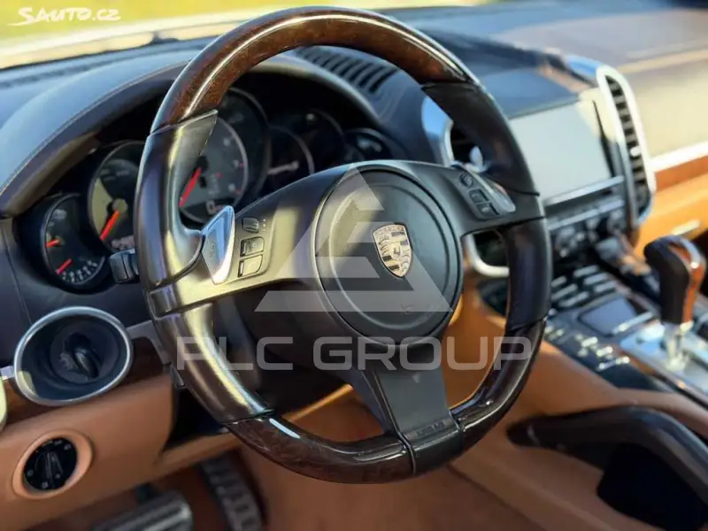 2012 Porsche Cayenne