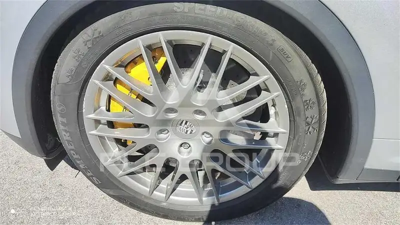 2012 Porsche Cayenne