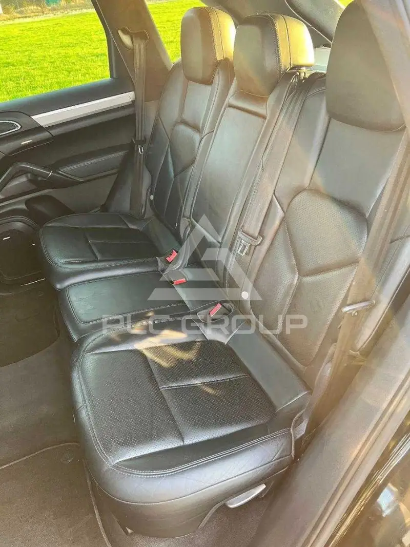 2012 Porsche Cayenne