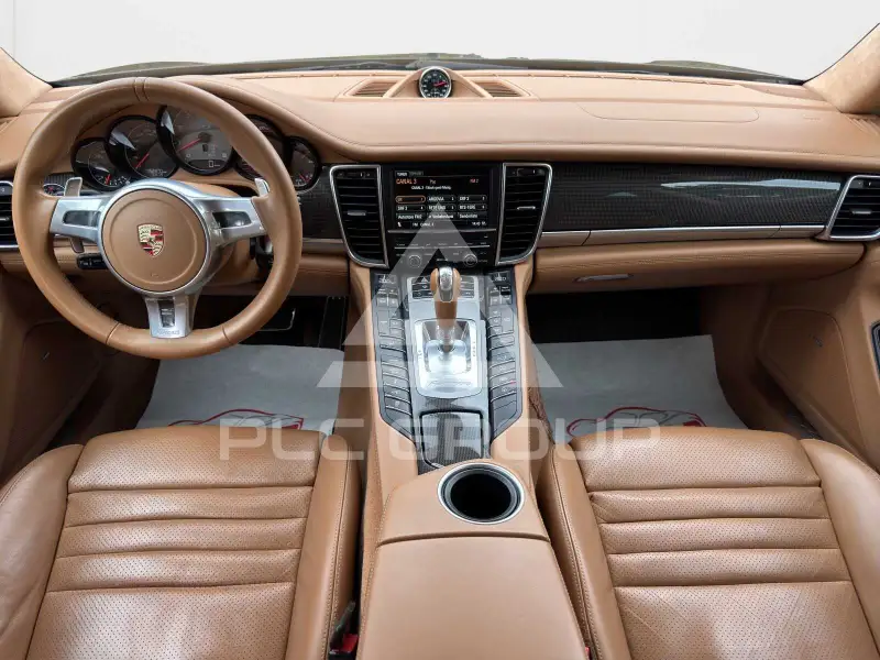 2012 Porsche Panamera