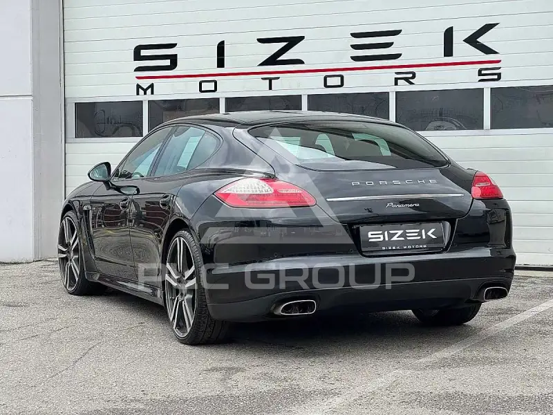 2012 Porsche Panamera