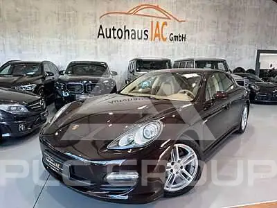 2012 Porsche Panamera