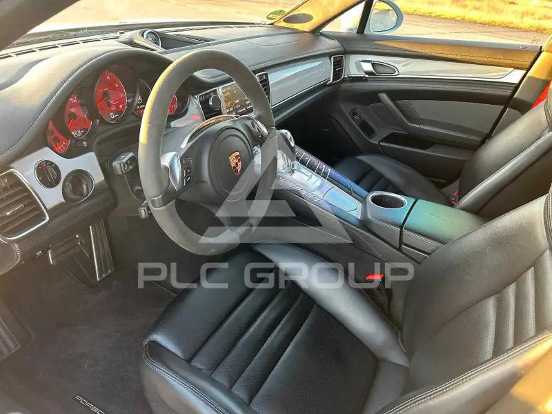 2012 Porsche Panamera