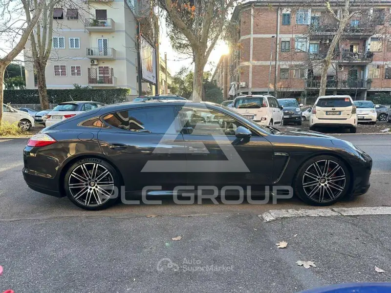 2012 Porsche Panamera
