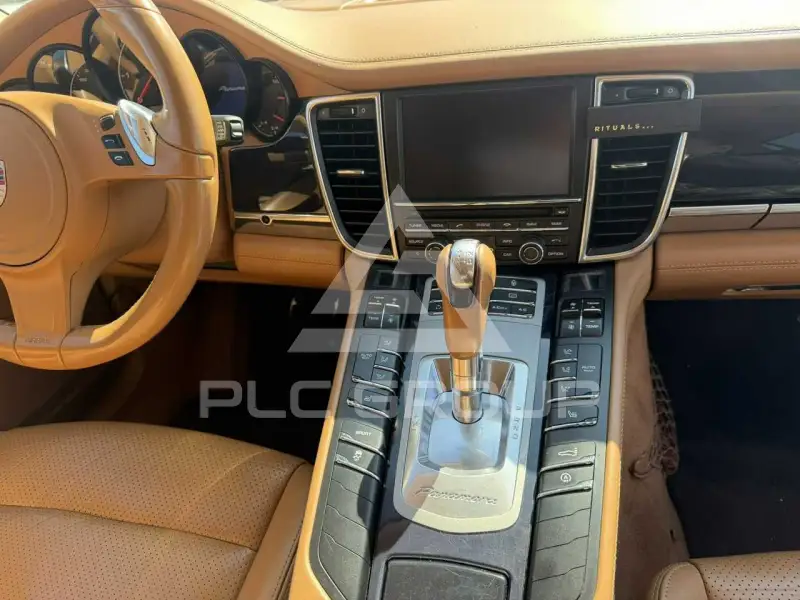 2012 Porsche Panamera