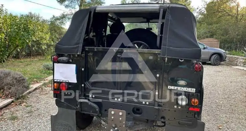 2012 Land Rover DEFENDER