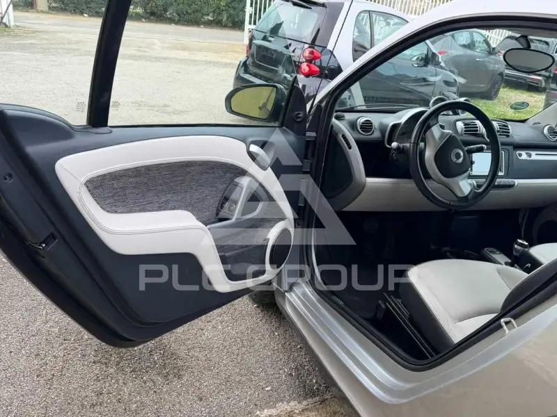 2012 Smart FORTWO
