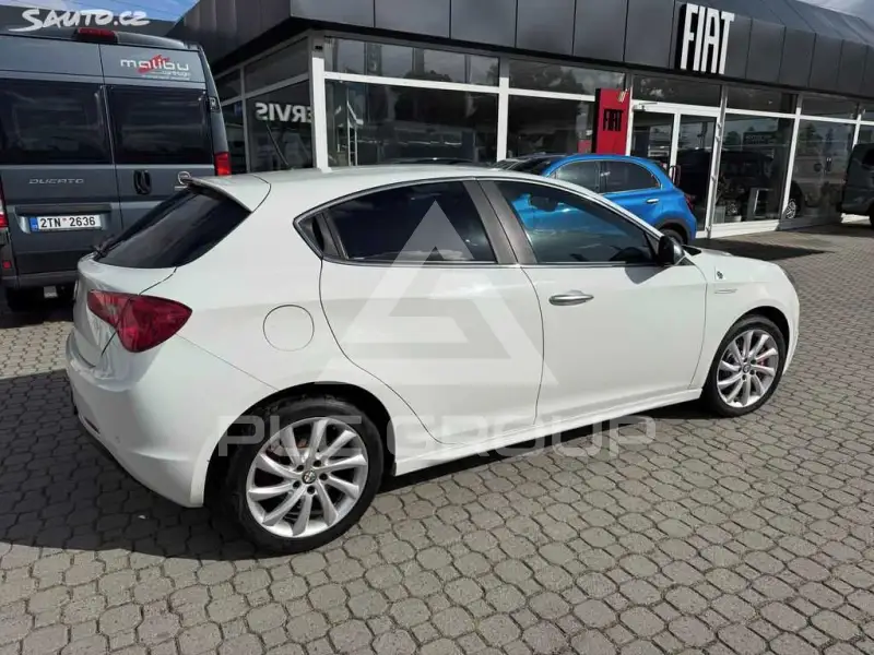 2012 Alfa Romeo Giulia