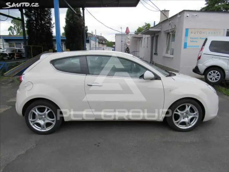 2012 Alfa Romeo Mito