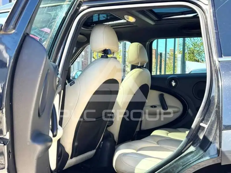 2012 Mini COOPER