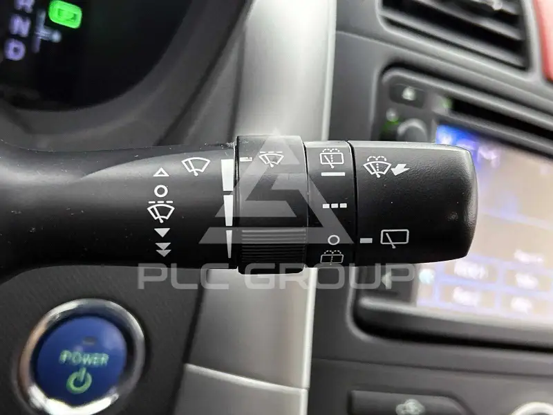 2012 Toyota AURIS