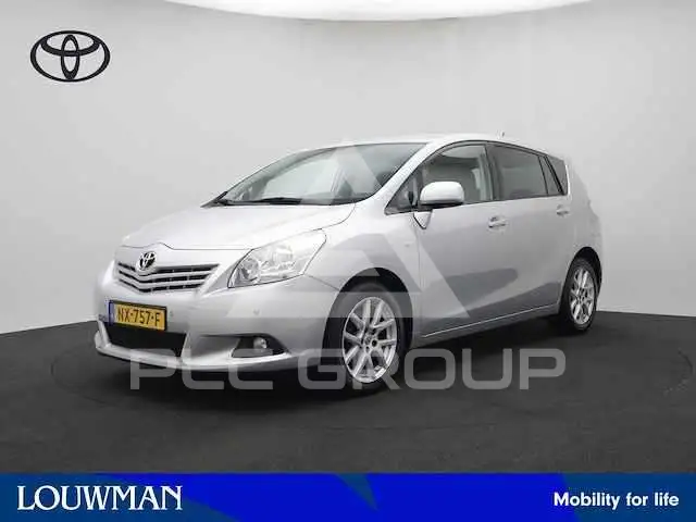 2012 Toyota VERSO