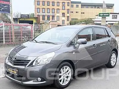 2012 Toyota VERSO