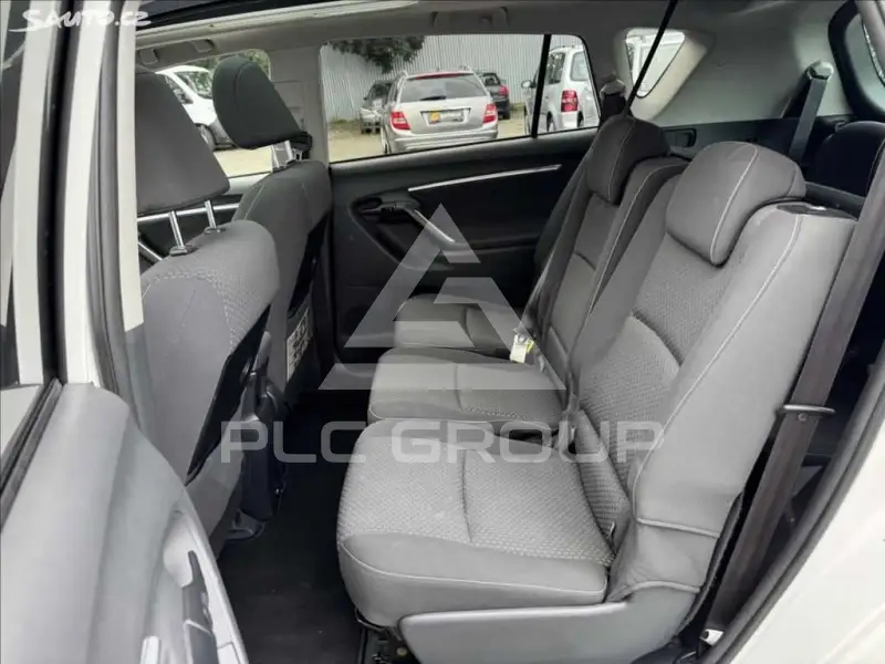 2012 Toyota VERSO