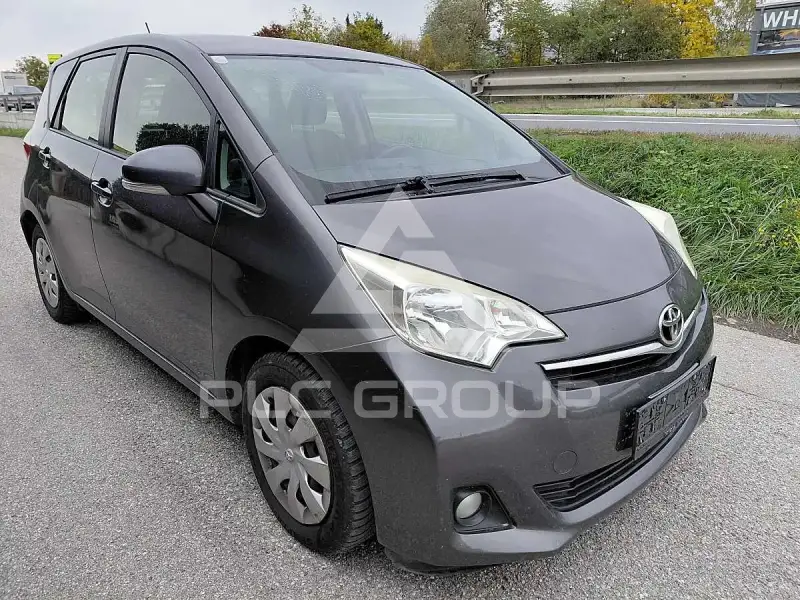 2012 Toyota VERSO