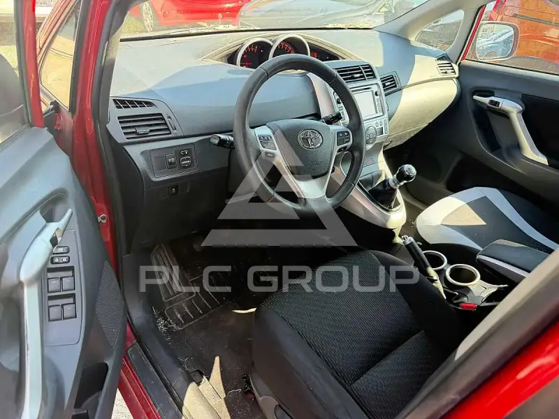 2012 Toyota VERSO