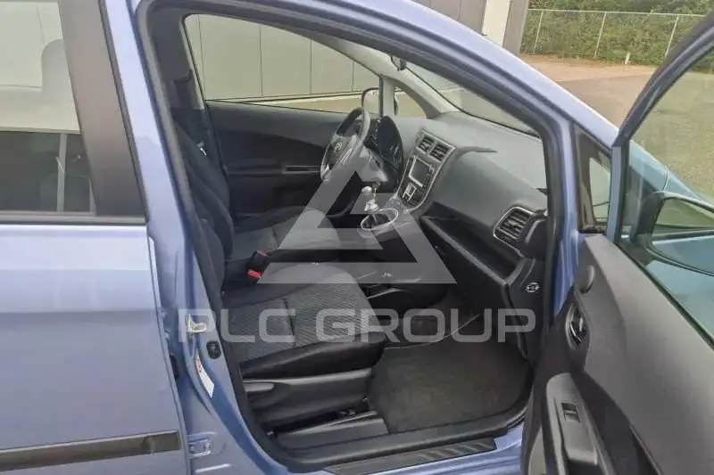 2012 Toyota VERSO
