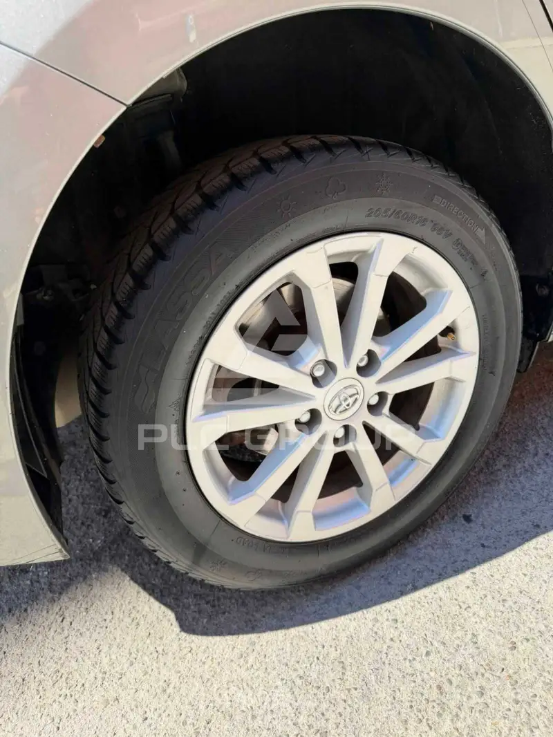 2012 Toyota VERSO