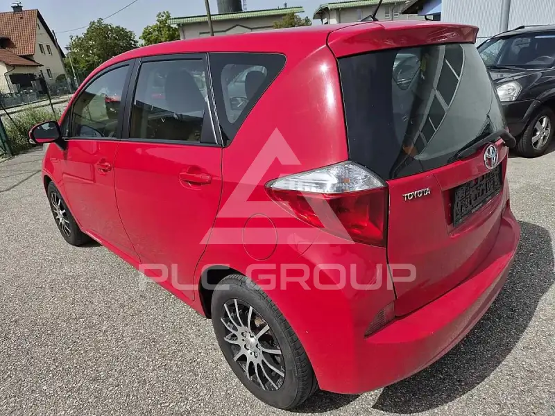 2012 Toyota VERSO