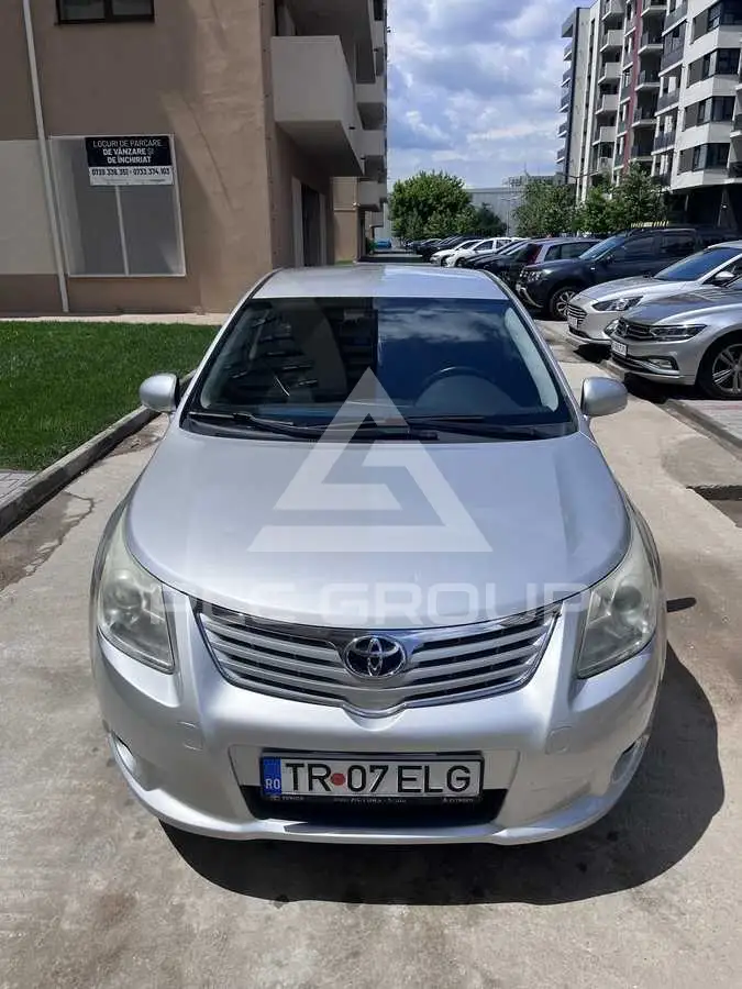 2012 Toyota Avensis