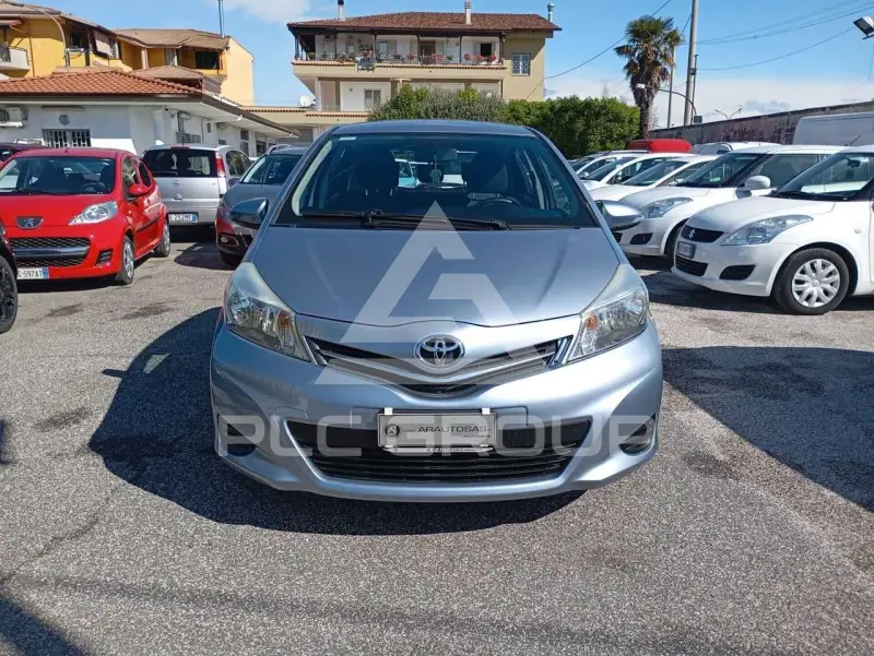 2012 Toyota YARIS