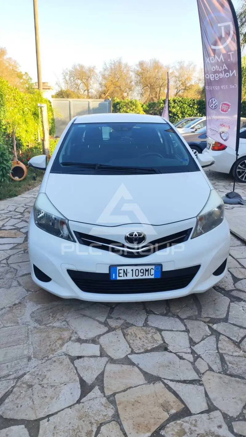 2012 Toyota YARIS