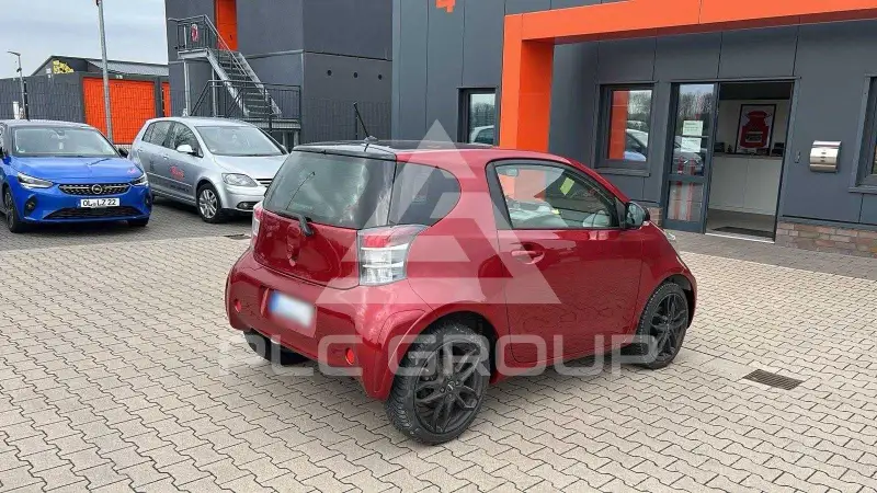 2012 Toyota IQ