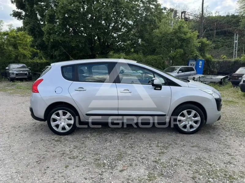 2012 Peugeot 3008